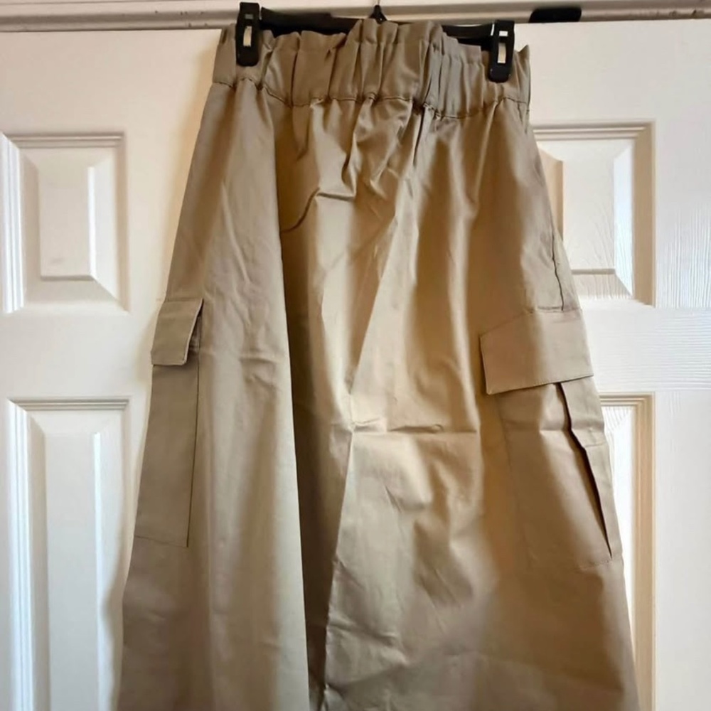 NWT Zara midi skirt